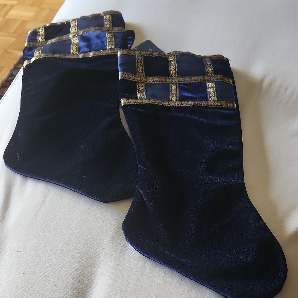 N15 Elegant Blue Velvet Stockings with Satiny Gold Cuffs